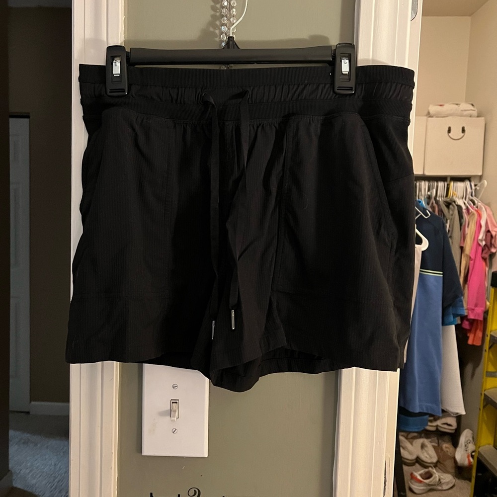 Lululemon Black Women's Shorts